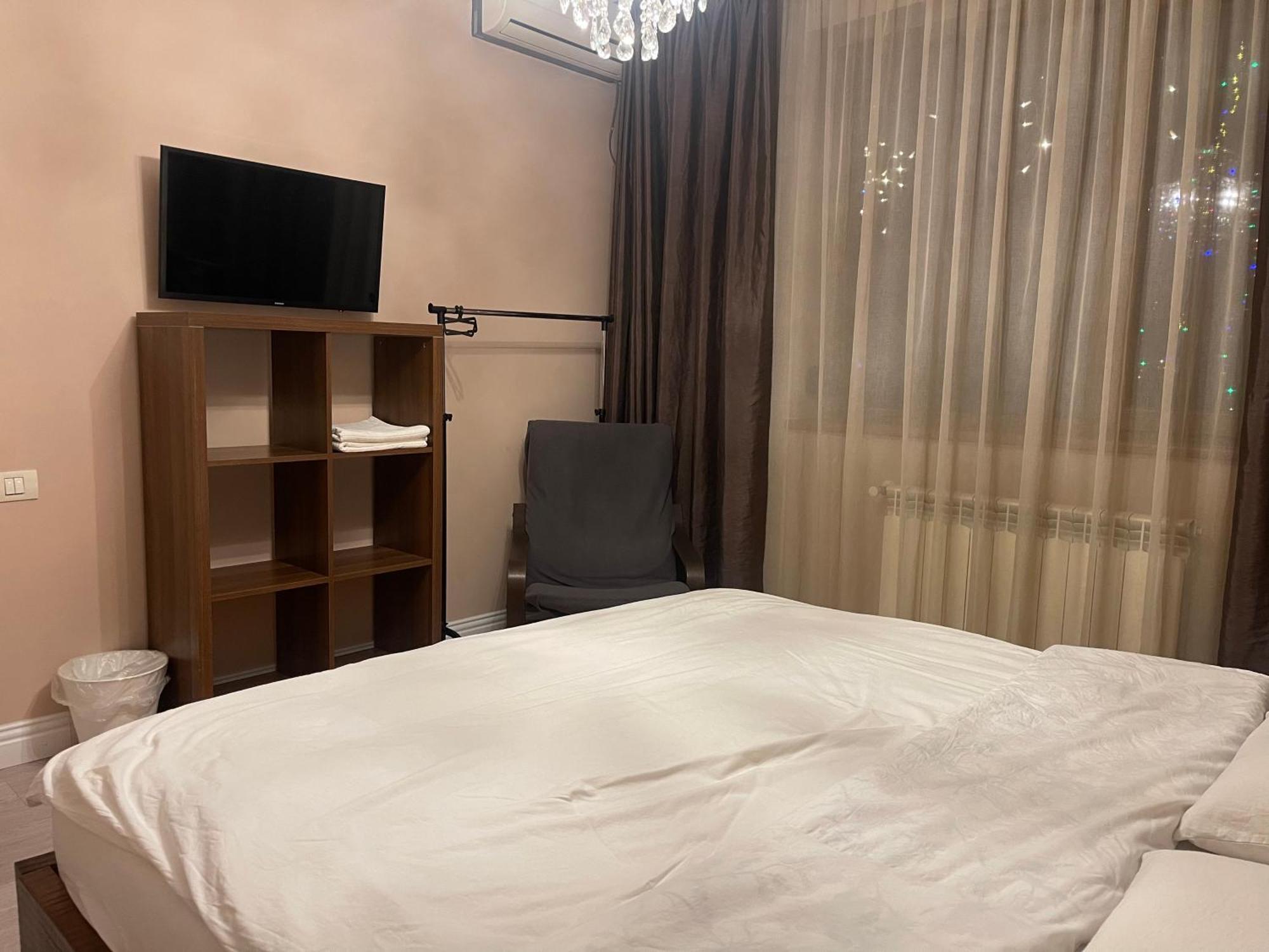 Room In A Private House - 5 Min From Therme And Airport Corbeanca Zewnętrze zdjęcie