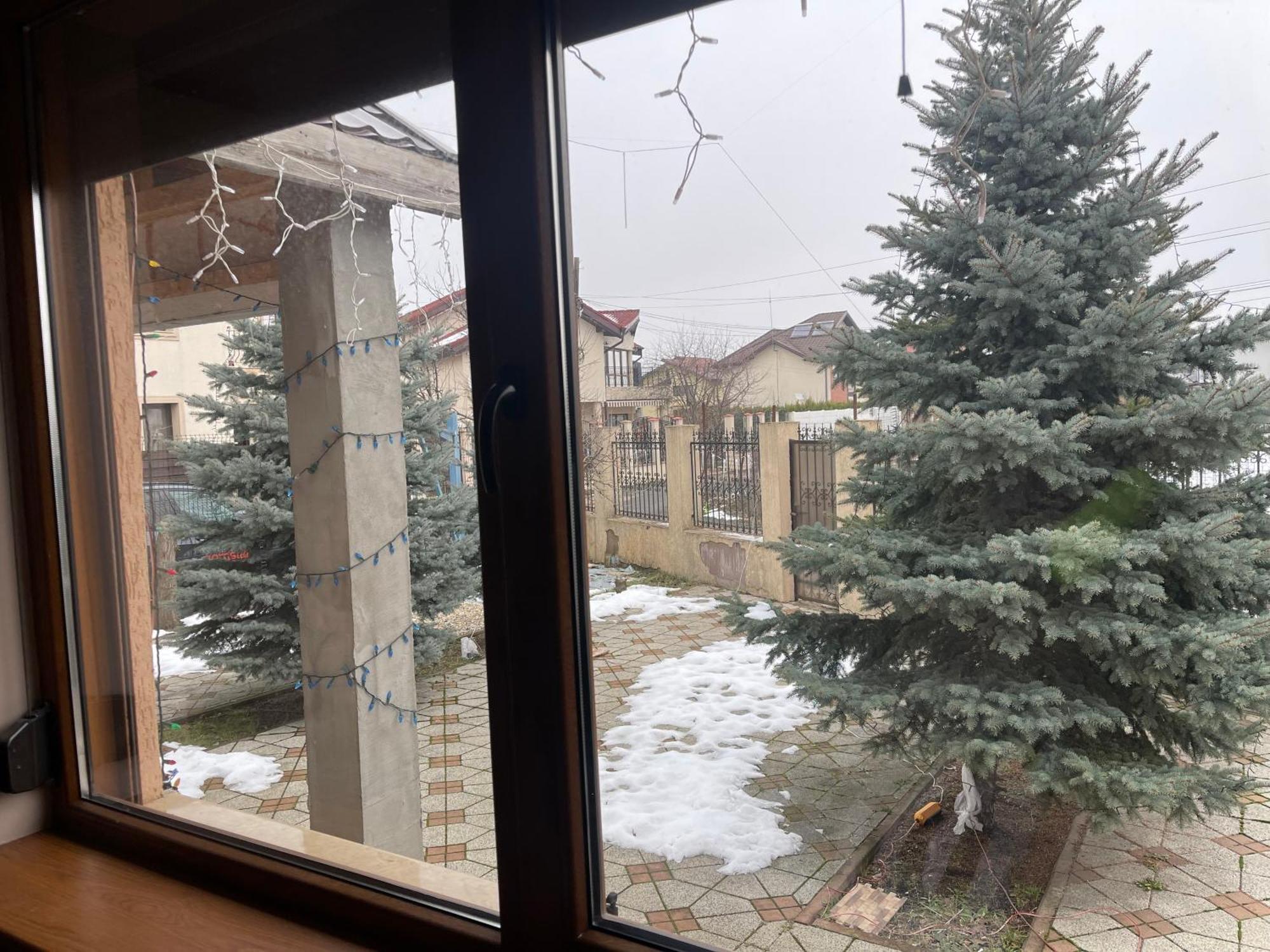Room In A Private House - 5 Min From Therme And Airport Corbeanca Zewnętrze zdjęcie